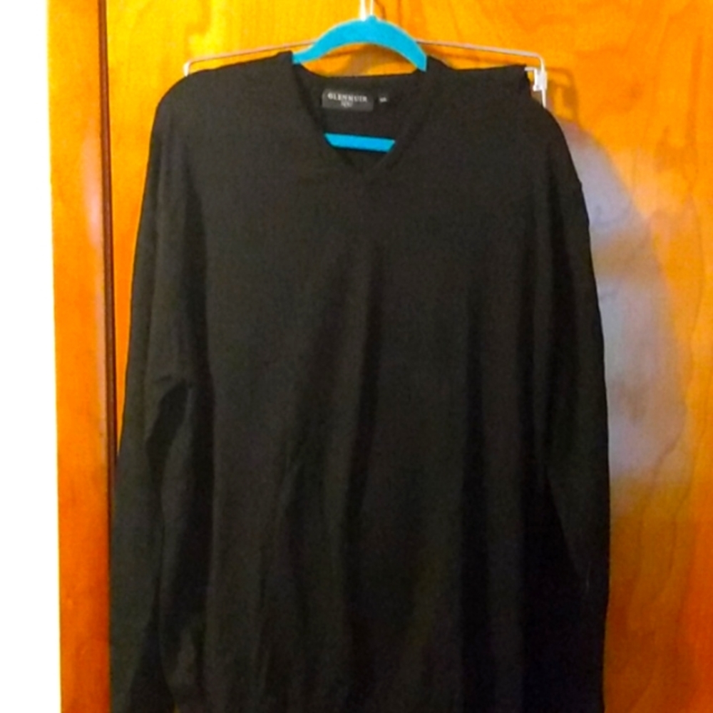 V-neck sweater